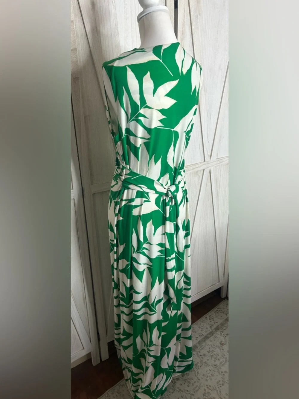 Eliza J EUC Twist Front Green White Sleeveless Leaf-Print Maxi Dress Sz 16 Boho